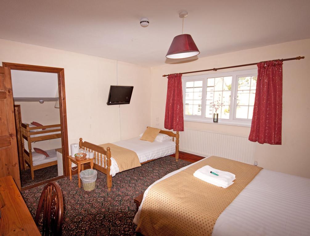 The White Hart Hotel Menheniot Rum bild